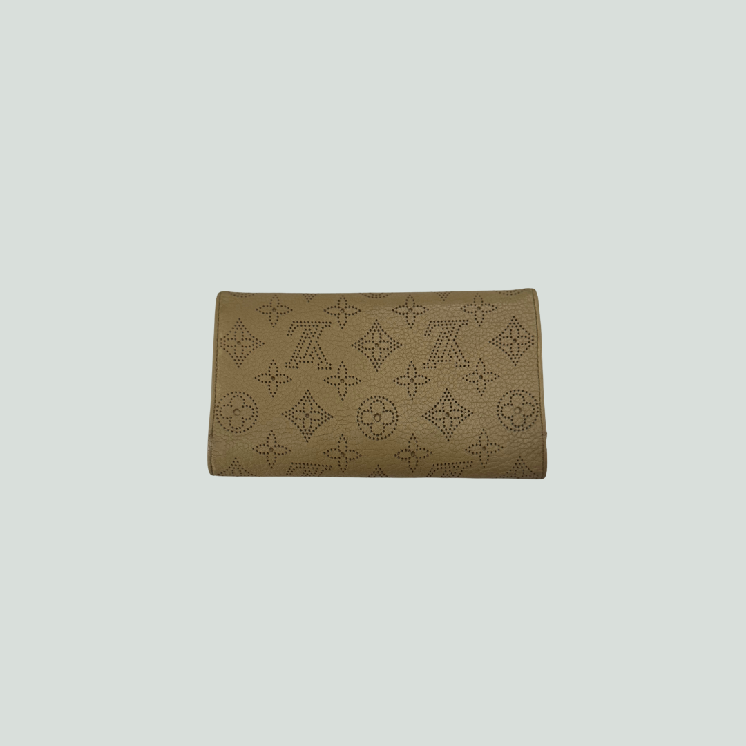 Louis Vuitton Mahina Amelia Wallet in Taupe Leather