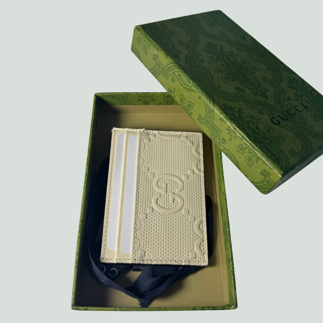 Gucci GG Card Holder – Beige