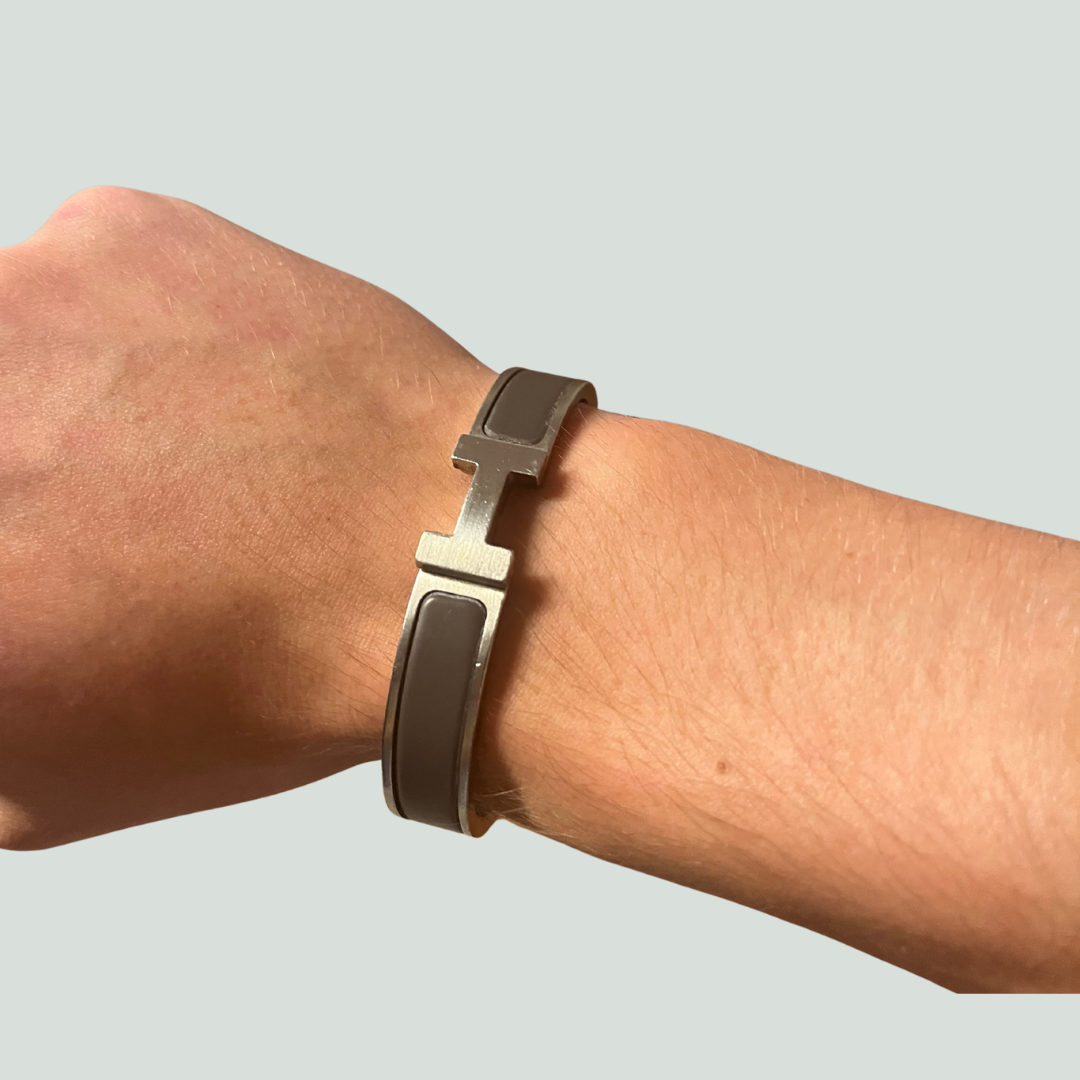 Hermès Clic H Bracelet T4