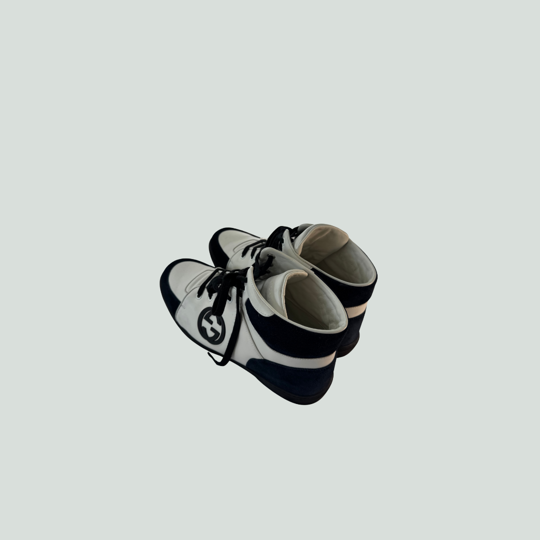 Gucci High-Top Sneakers in White and Black Leather – Size 43