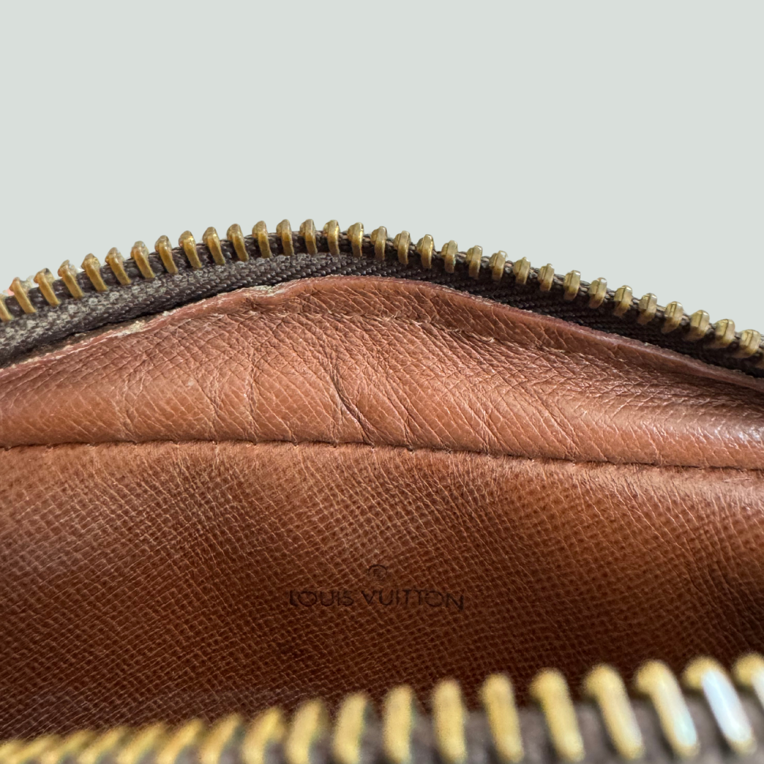 Louis Vuitton Monogram Compiegne 23 Clutch Hand Bag