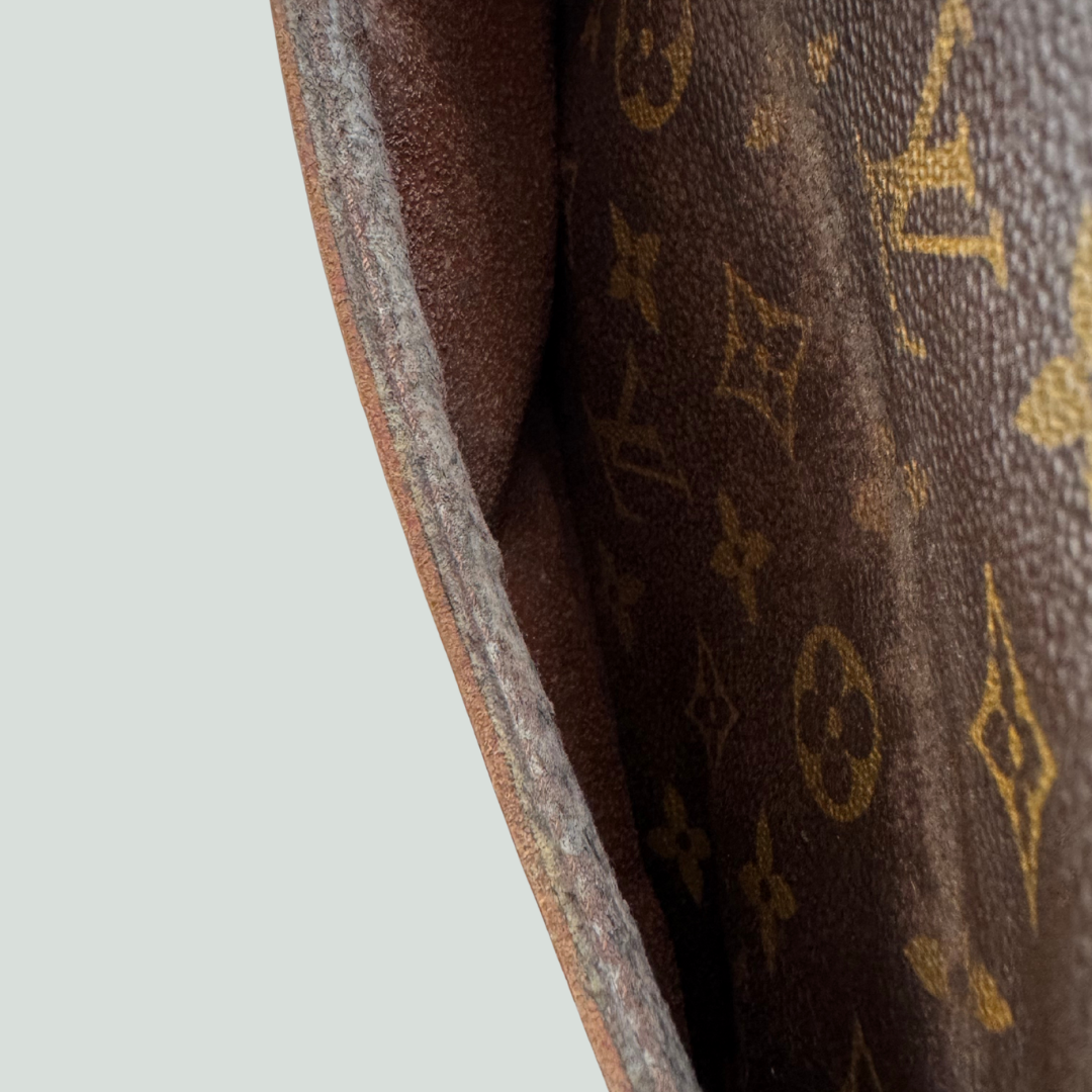 Louis Vuitton Monogram Compiegne 23 Clutch Hand Bag