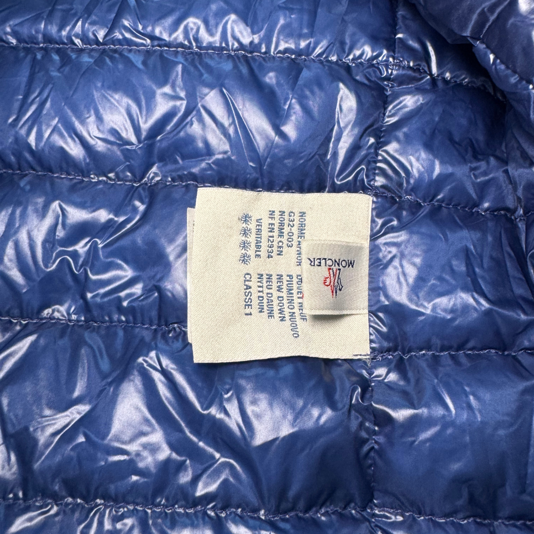 Moncler Gregoire Lightweight Down Jacket Size 3 – Navy Blue