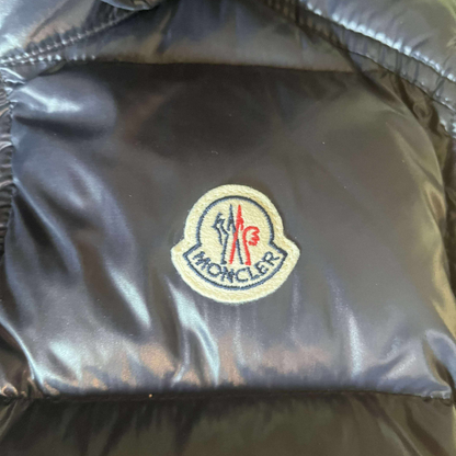 Moncler Lacet Down Vest Navy – Size 1 (S)