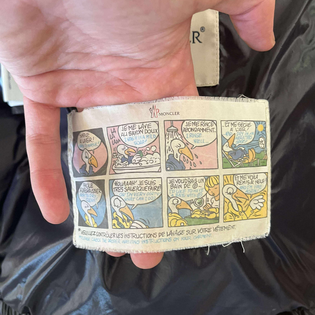 Moncler Montbeliard Down Jacket Navy – Size 164 (Fits S)