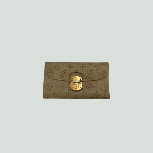 Louis Vuitton Mahina Amelia Wallet in Taupe Leather